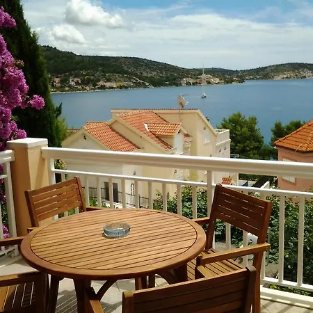 Miljenko Apartment