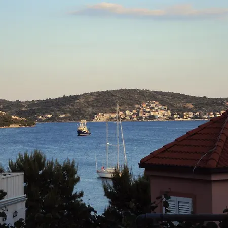 Miljenko Apartment Rogoznica (Sibenik-Knin)